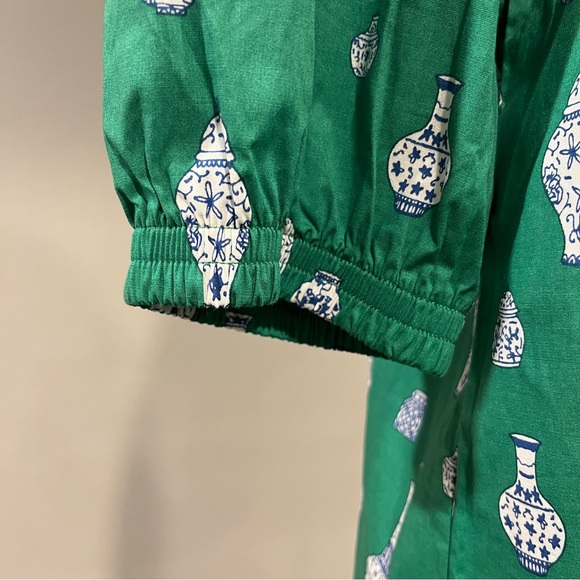 Green vases print short sleeves blouse size small - Picture 4 of 11